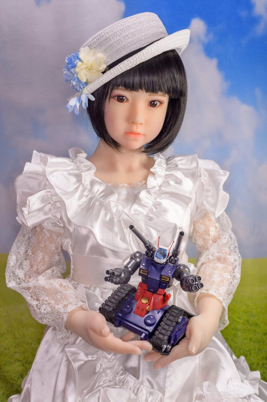 UTDOLLS 126CM Nanako Mini poupée réaliste (Photos clients) – Image 3