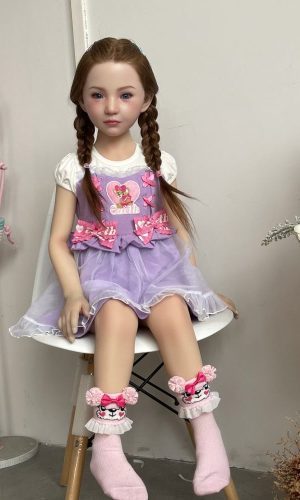 UTDOLLS 108CM Beth (Corps en TPE avec tête en silicone rigide)
