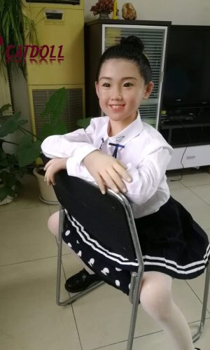 UTDOLLS 146CM Bonnet A/B Qiu (Corps en TPE avec tête en silicone rigide)