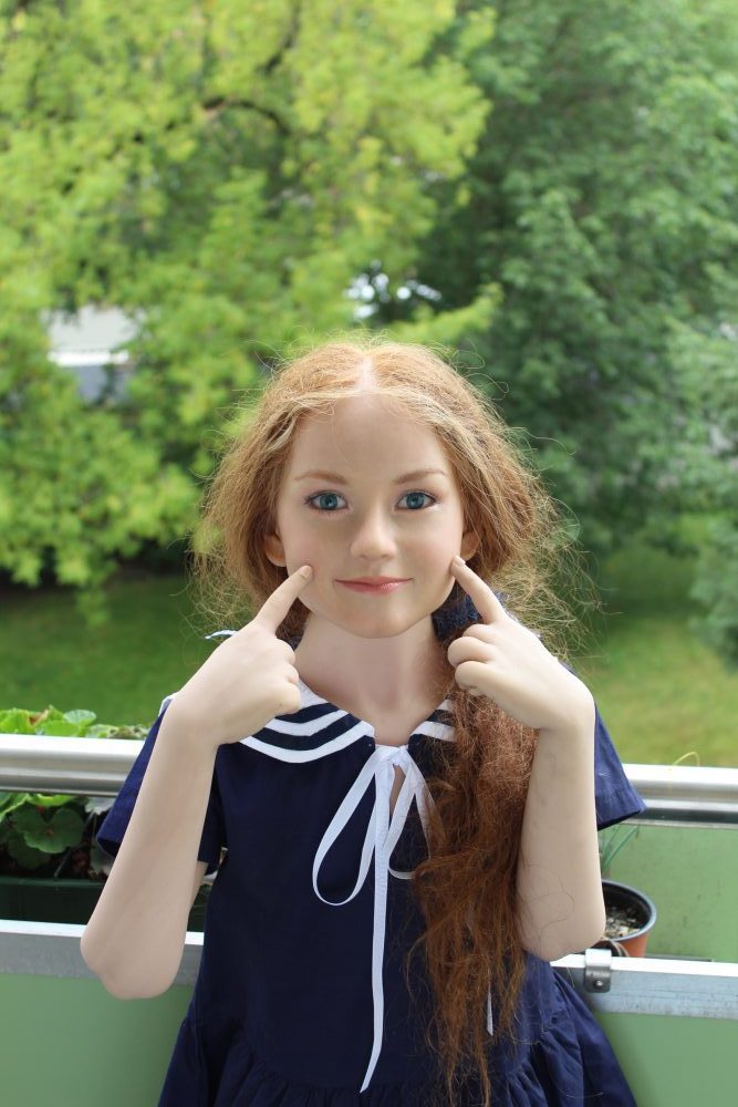 Photos des clients de la poupée UTDOLLS Alisa de 126 cm (corps en TPE + tête en silicone rigide) – Image 6