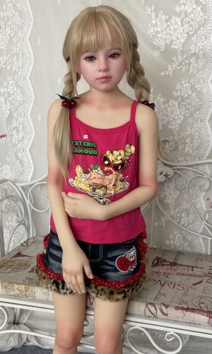 UTDOLLS Ava 128CM (Corps en TPE avec tête en silicone souple)