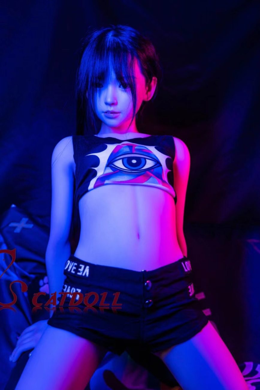 UTDOLLS 136CM Tami (Corps en TPE avec tête en silicone rigide) – Image 16