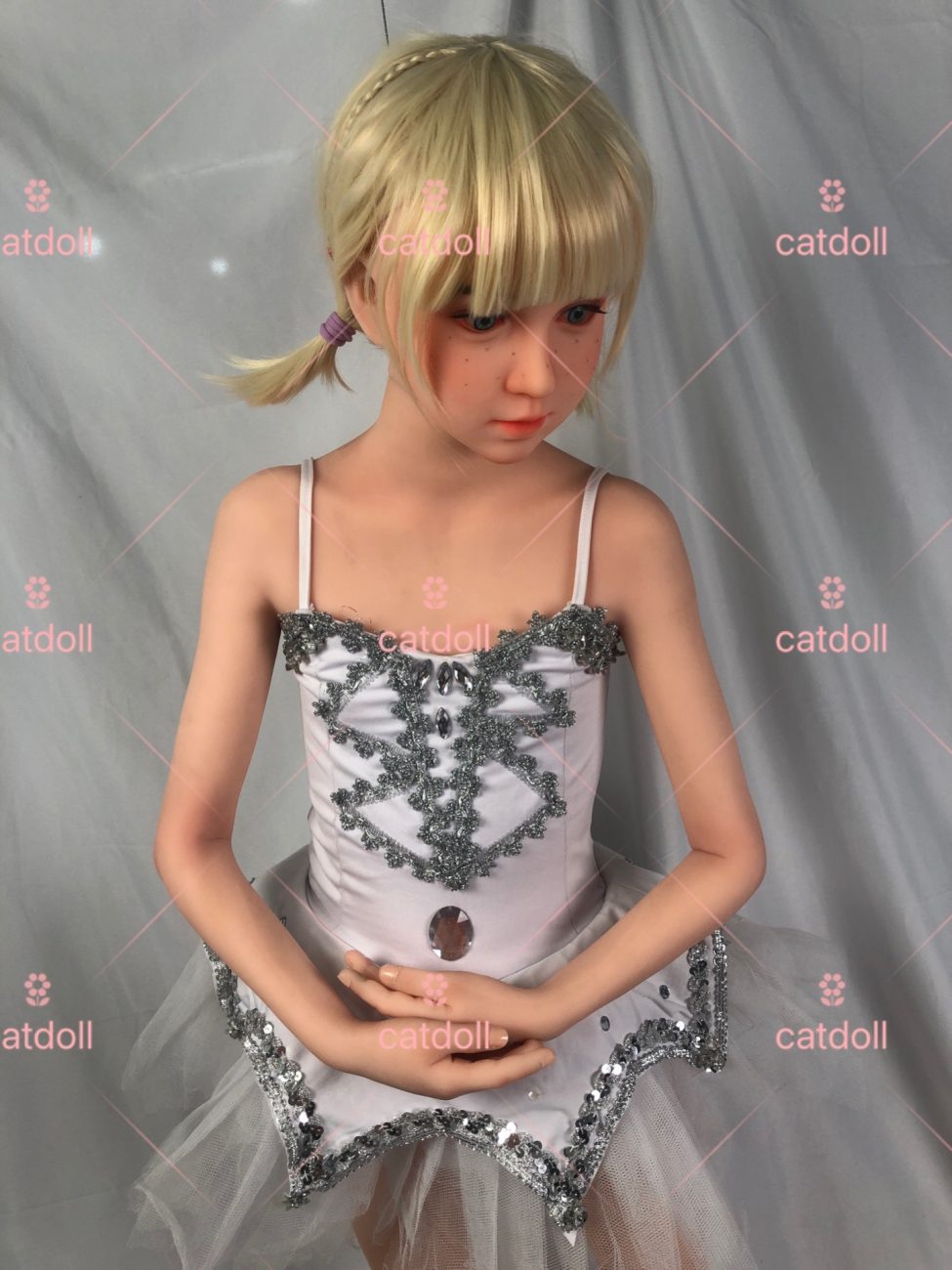 Poupée miniature réaliste Sasha de 135 cm d'UTDOLLS – Image 7