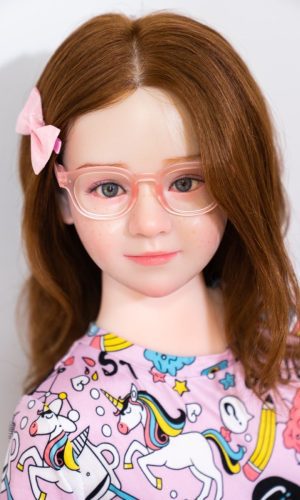 UTDOLLS 123CM Laura (Corps en TPE avec tête en silicone rigide)