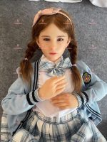 Poupée UTDOLLS 128 cm (corps en TPE avec tête en silicone rigide)