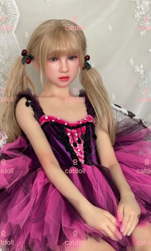UTDOLLS 139CM Charlotte (corps en TPE avec tête en silicone souple)