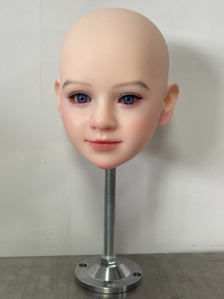 Tête en silicone souple Laura de UTDOLLS – Image 6