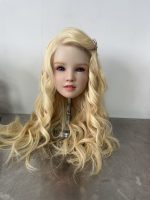 Tête en silicone rigide Kelsie de UTDOLLS