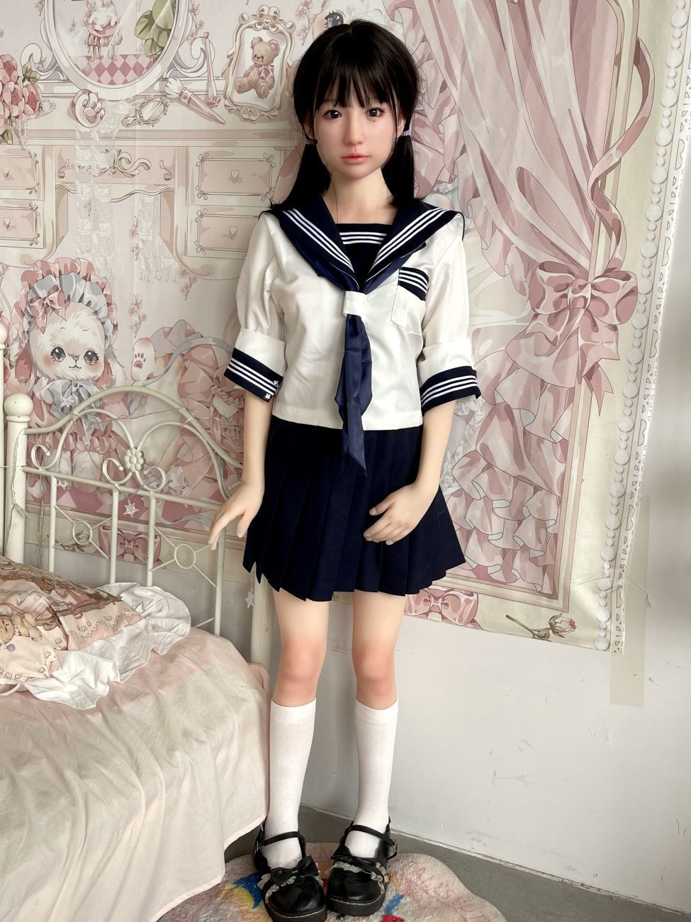 UTDOLLS Kara 140CM (Corps en TPE avec tête en silicone souple) – Image 3