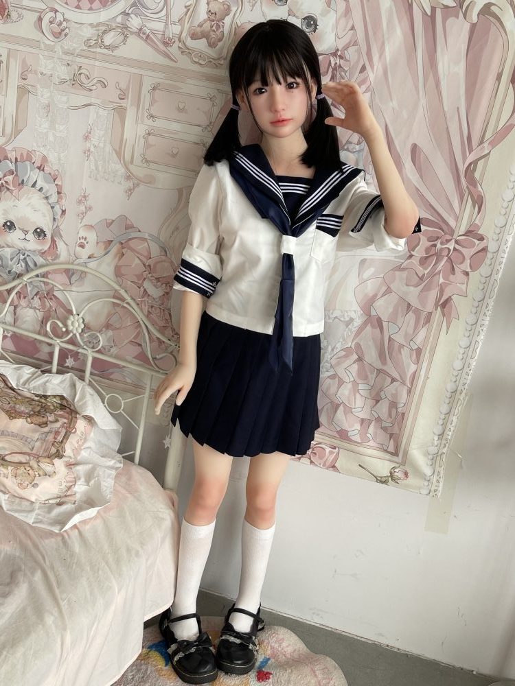 UTDOLLS Kara 140CM (Corps en TPE avec tête en silicone souple) – Image 4
