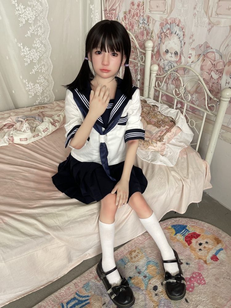 UTDOLLS Kara 140CM (Corps en TPE avec tête en silicone souple) – Image 7