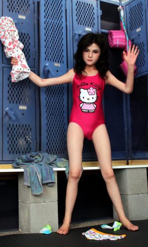 Poupée en silicone Lucy de 139 cm de UTDOLLS