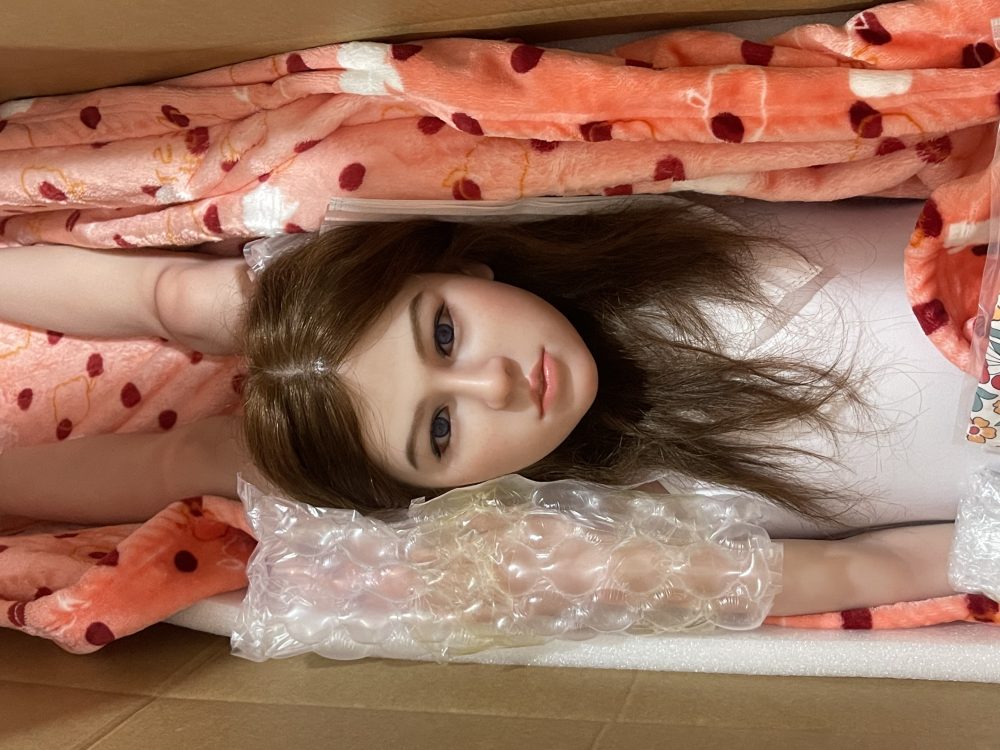 Poupée en silicone Christina de 148 cm de UTDOLLS – Image 2