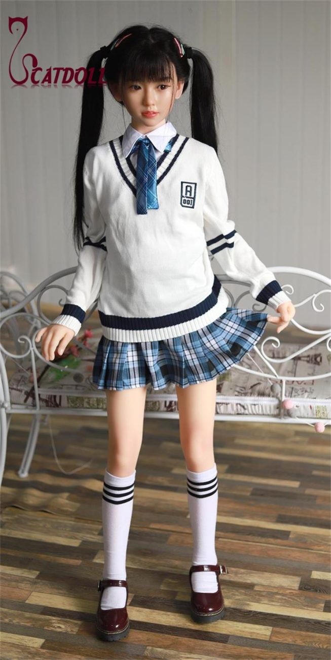 UTDOLLS 136CM Tami (Corps en TPE avec tête en silicone rigide) – Image 6