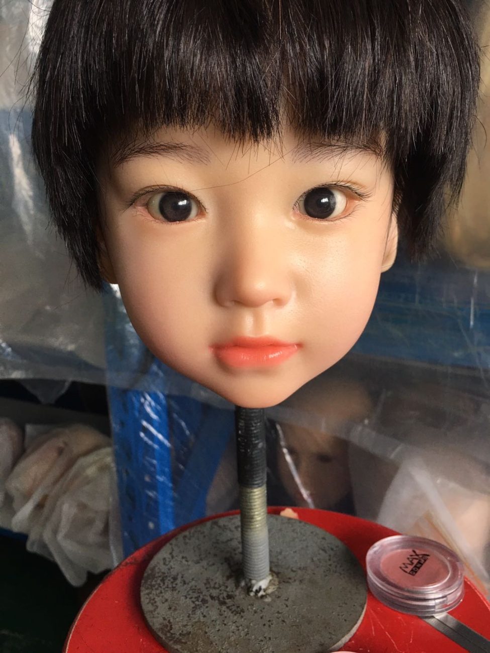 UTDOLLS 135CM Nanako (Corps en TPE avec tête en silicone rigide) – Image 5