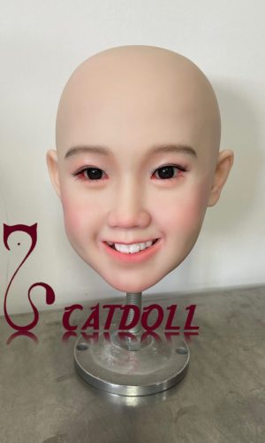 Tête en silicone souple UTDOLLS Qiu